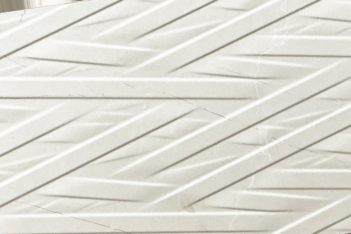 White Tile 16×32 — 6017 HL, structured, full view