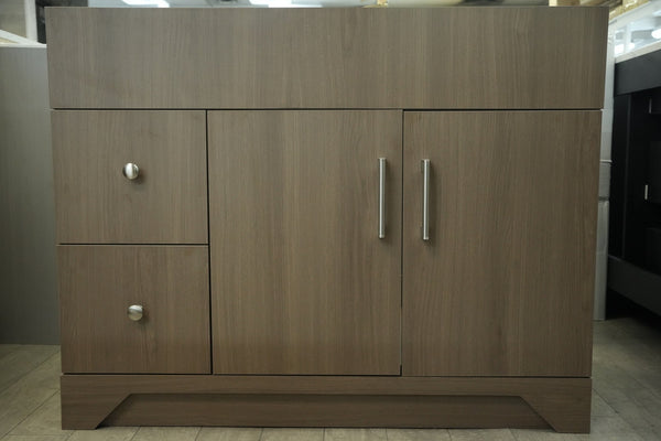 Ga728 - Vanities at Gracious Flooring
