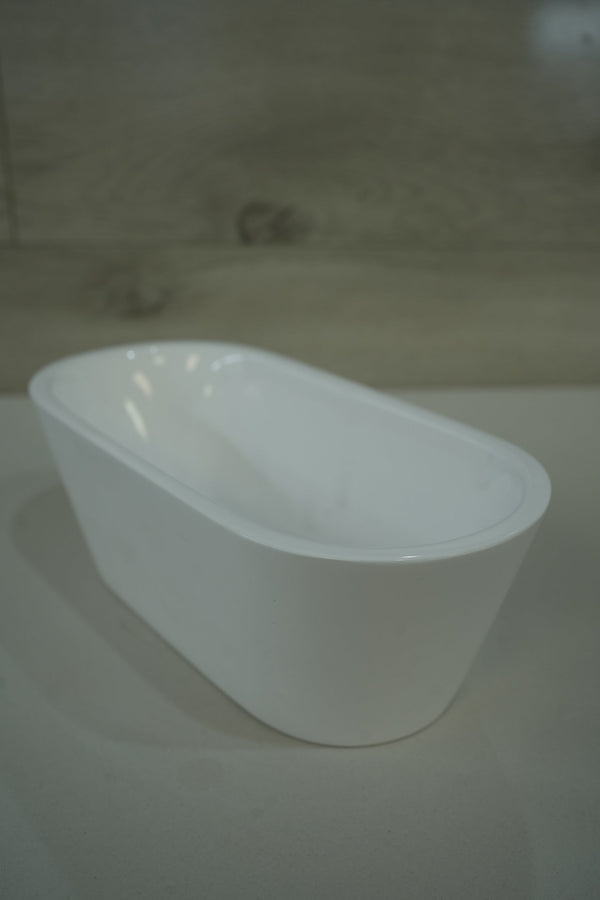 S005 (60" & 67") - Bathtubs at Gracious Flooring