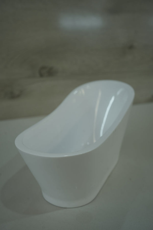 S012 (60" & 67") - Bathtubs at Gracious Flooring