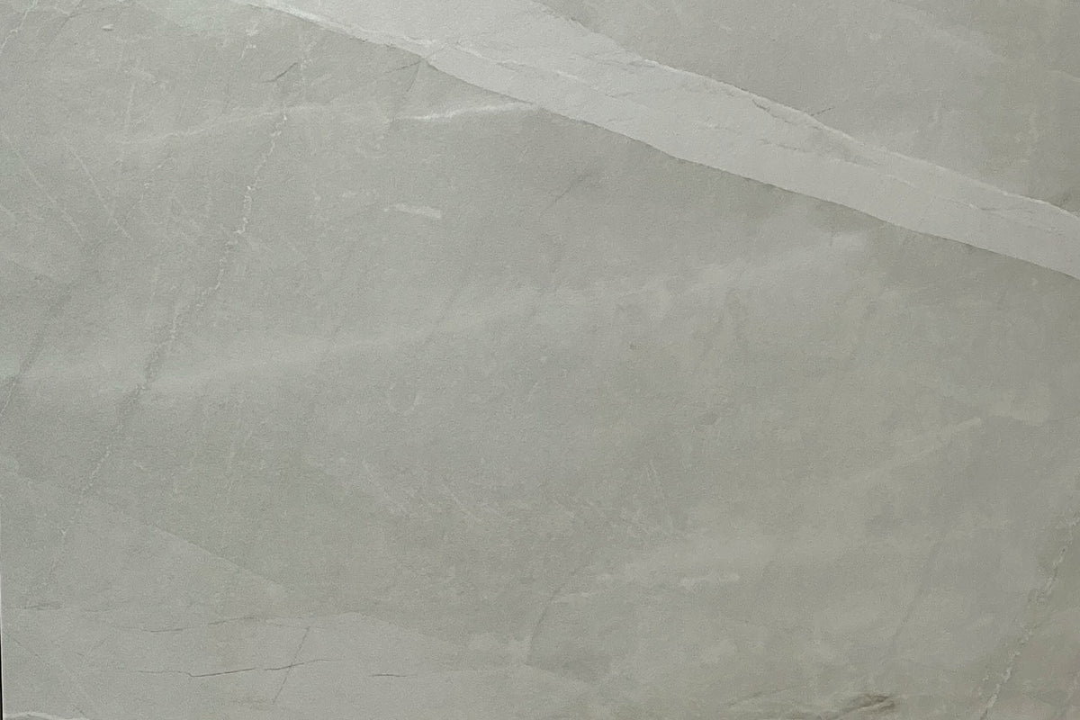 Amaretto Silver/ Matt, 24×24, tile, full view