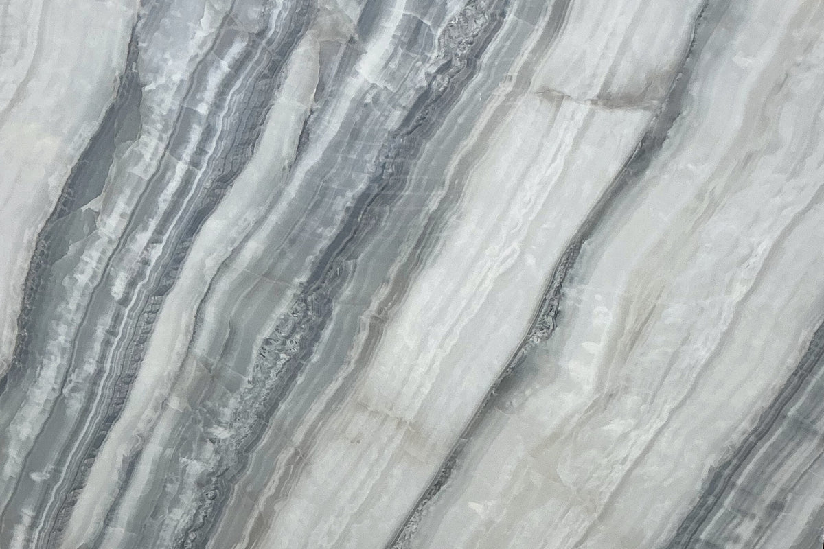 Cristallo Onyx Blue, 32×64 glossy, tile, full view