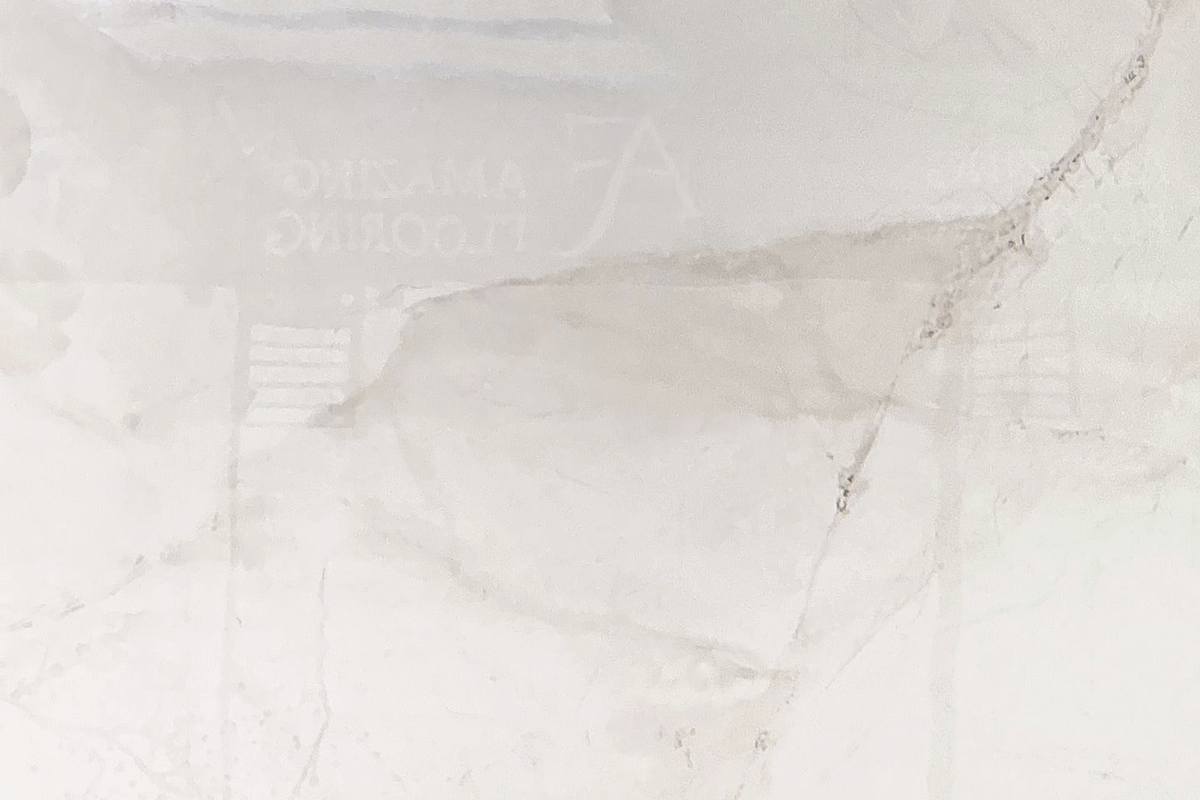 Grey Tile 24×24 — GL-005, glossy, full view