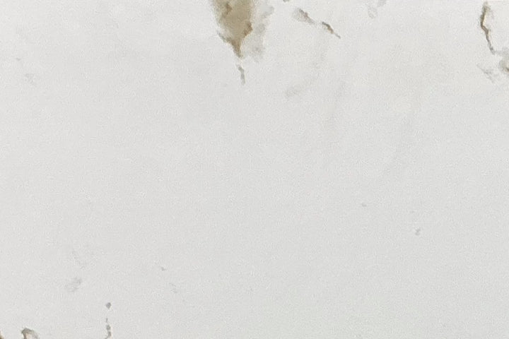 Golden Satvario Matte Tile 24×24, full view