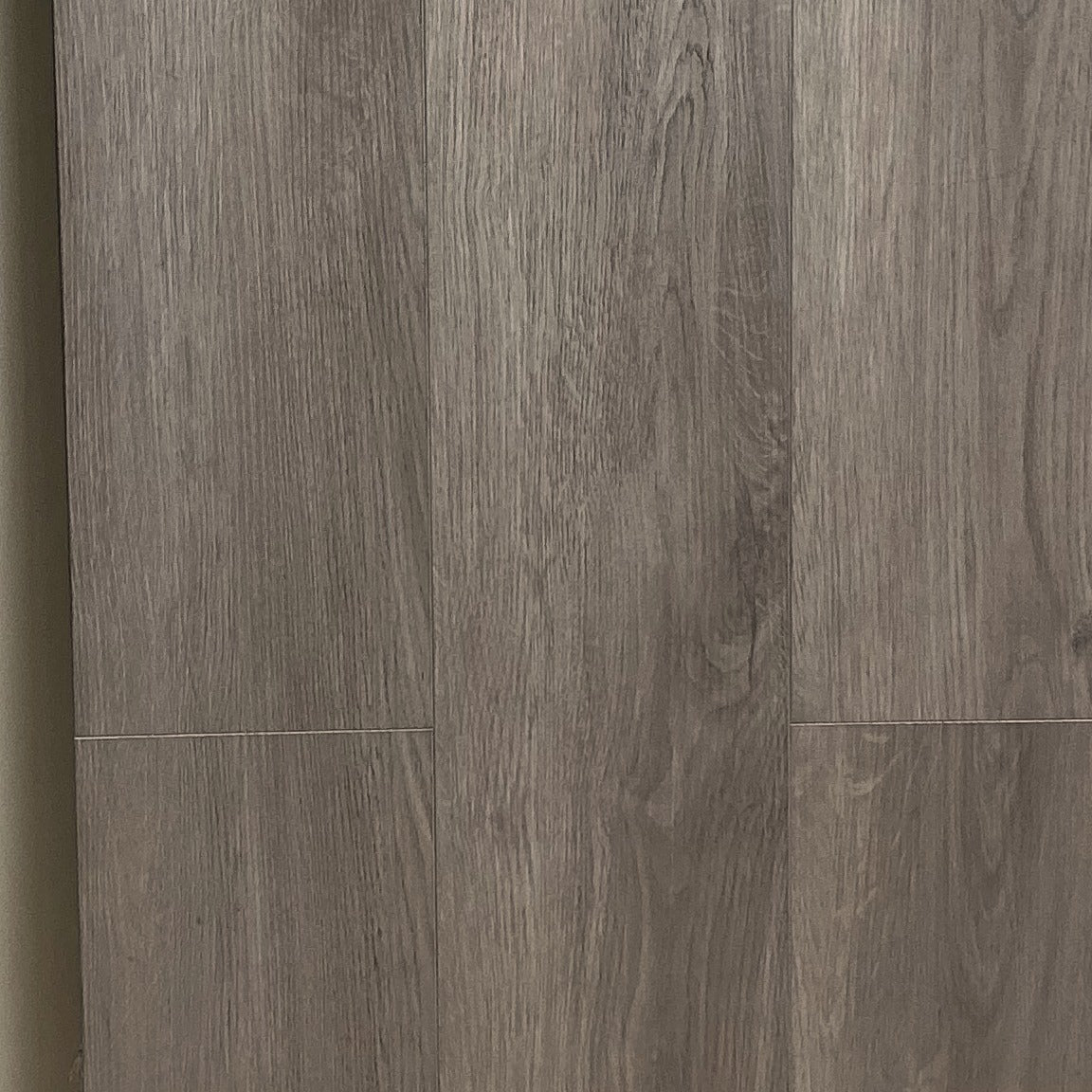 Grey Vinyl Plank 7×48 — NP8-01, full view
