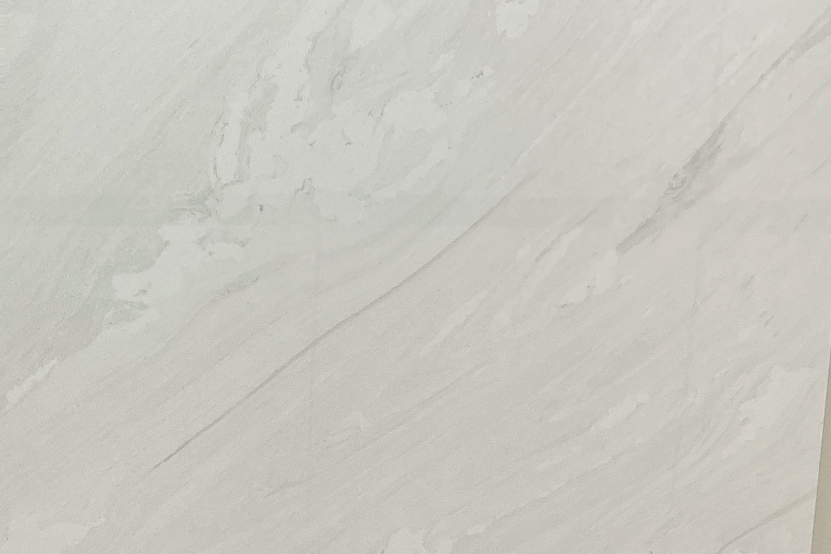 Rodas Bianco Glossy Tile 24×24, full view