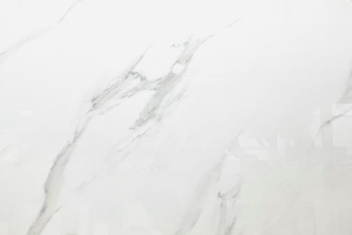 Satvario Nova, 24×48 glossy, tile, full view