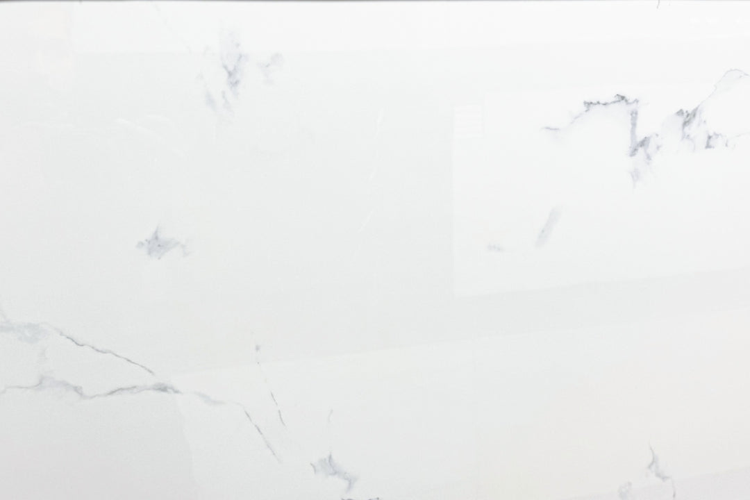 Satvario White Glossy Tile 24×48, full view